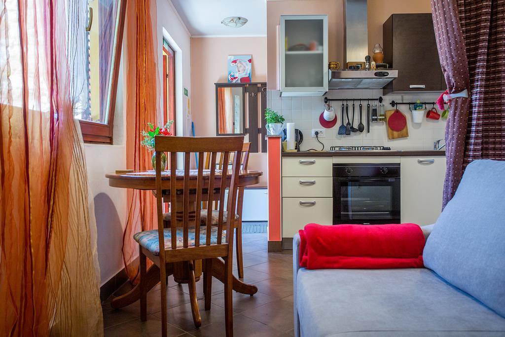 Apartment Pipo Rijeka Exterior foto